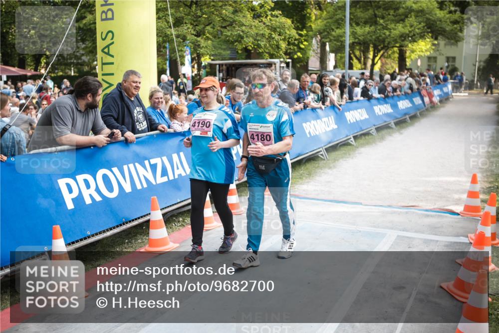 09.05.2026 - Störlauf H.Heesch http://msf.ph/oto/9682700 09.05.2026 18:06:55 Ziel 4190, 4180 meine-sportfotos.de