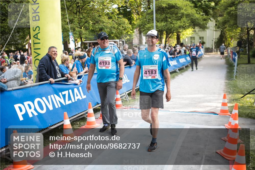 09.05.2026 - Störlauf H.Heesch http://msf.ph/oto/9682737 09.05.2026 18:09:49 Ziel 4193, 4183 meine-sportfotos.de