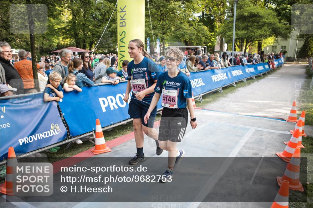 09.05.2026 - Störlauf H.Heesch http://msf.ph/oto/9682753 09.05.2026 18:10:38 Ziel 0, 4158, 4146 meine-sportfotos.de