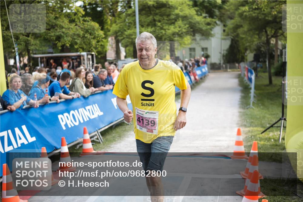 09.05.2026 - Störlauf H.Heesch http://msf.ph/oto/9682800 09.05.2026 18:12:45 Ziel 4139 meine-sportfotos.de