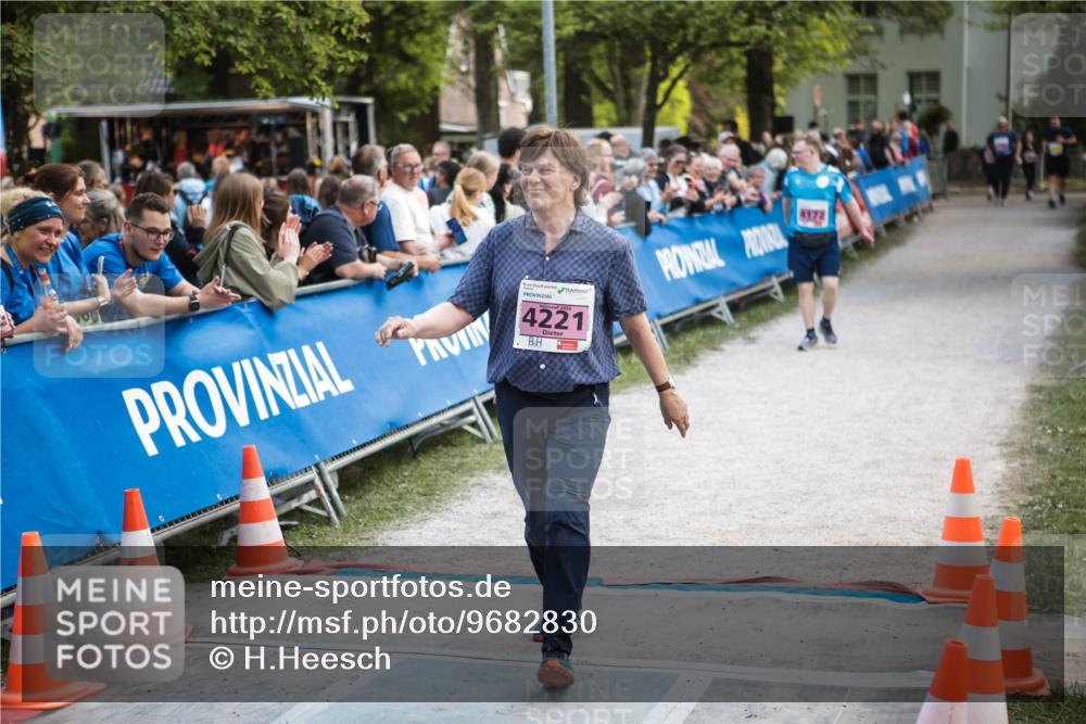 09.05.2026 - Störlauf H.Heesch http://msf.ph/oto/9682830 09.05.2026 18:14:24 Ziel 2026, 4221, 4172 meine-sportfotos.de