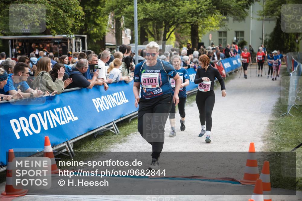 09.05.2026 - Störlauf H.Heesch http://msf.ph/oto/9682844 09.05.2026 18:14:43 Ziel 4101, 4091 meine-sportfotos.de