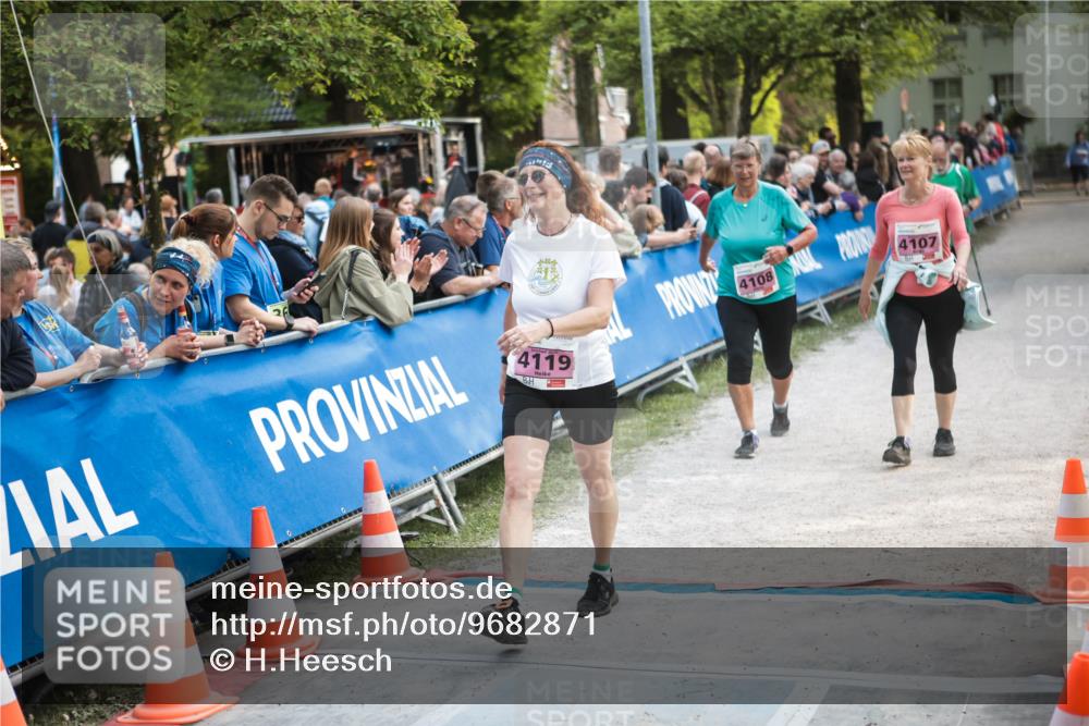 09.05.2026 - Störlauf H.Heesch http://msf.ph/oto/9682871 09.05.2026 18:15:08 Ziel 36, 4108, 4119, 4107 meine-sportfotos.de