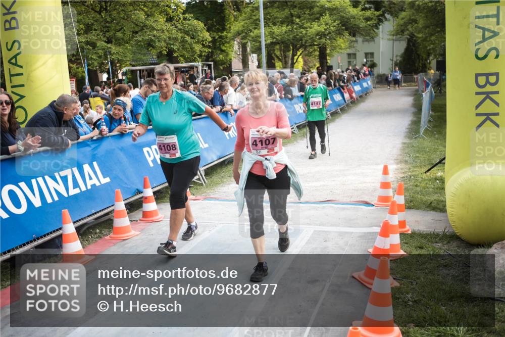 09.05.2026 - Störlauf H.Heesch http://msf.ph/oto/9682877 09.05.2026 18:15:11 Ziel 4108, 4107 meine-sportfotos.de