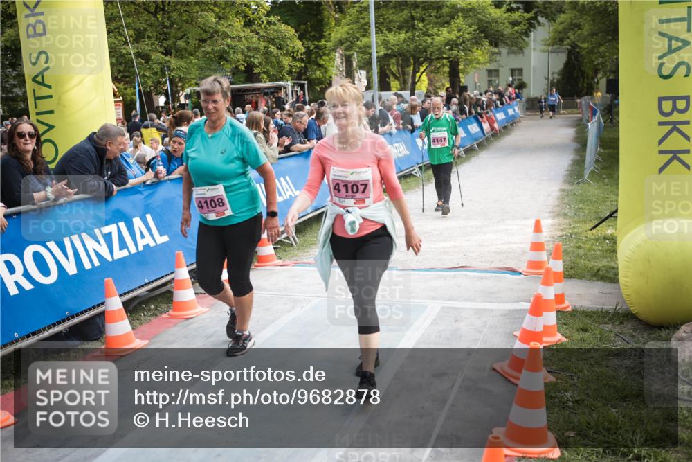 09.05.2026 - Störlauf H.Heesch http://msf.ph/oto/9682878 09.05.2026 18:15:12 Ziel 4108, 4107 meine-sportfotos.de