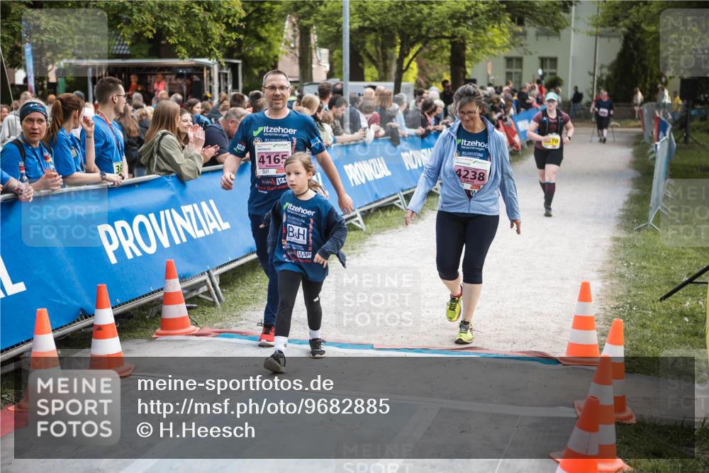 09.05.2026 - Störlauf H.Heesch http://msf.ph/oto/9682885 09.05.2026 18:15:32 Ziel 36, 4165, 70, 4238 meine-sportfotos.de