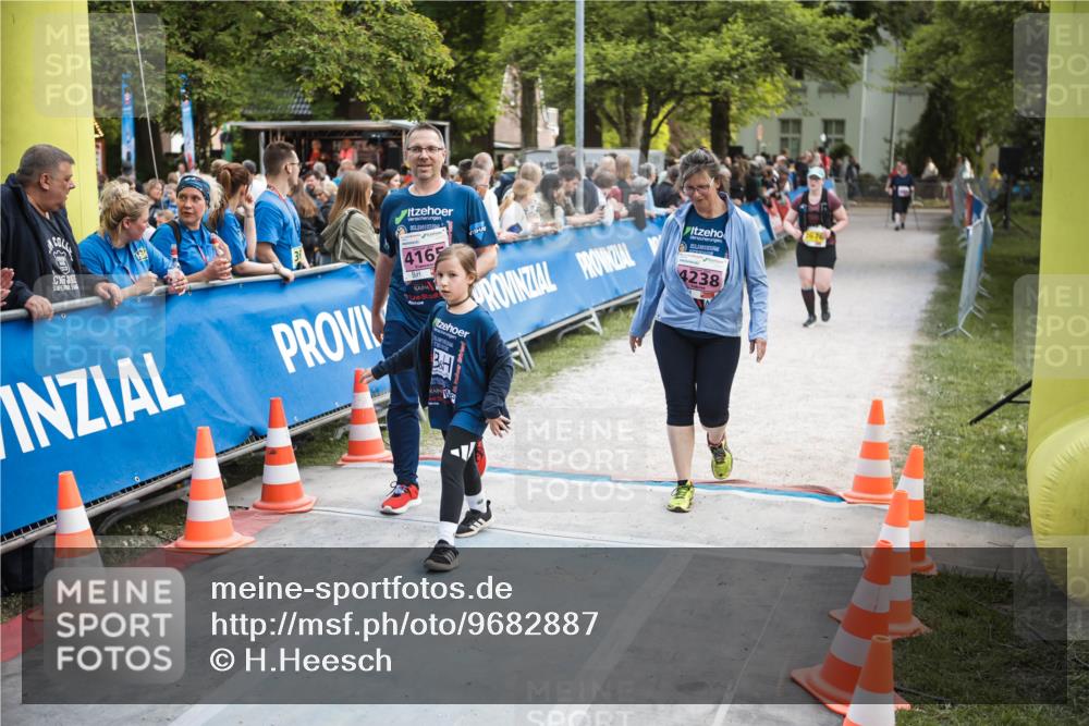 09.05.2026 - Störlauf H.Heesch http://msf.ph/oto/9682887 09.05.2026 18:15:32 Ziel 416, 4238, 2670 meine-sportfotos.de
