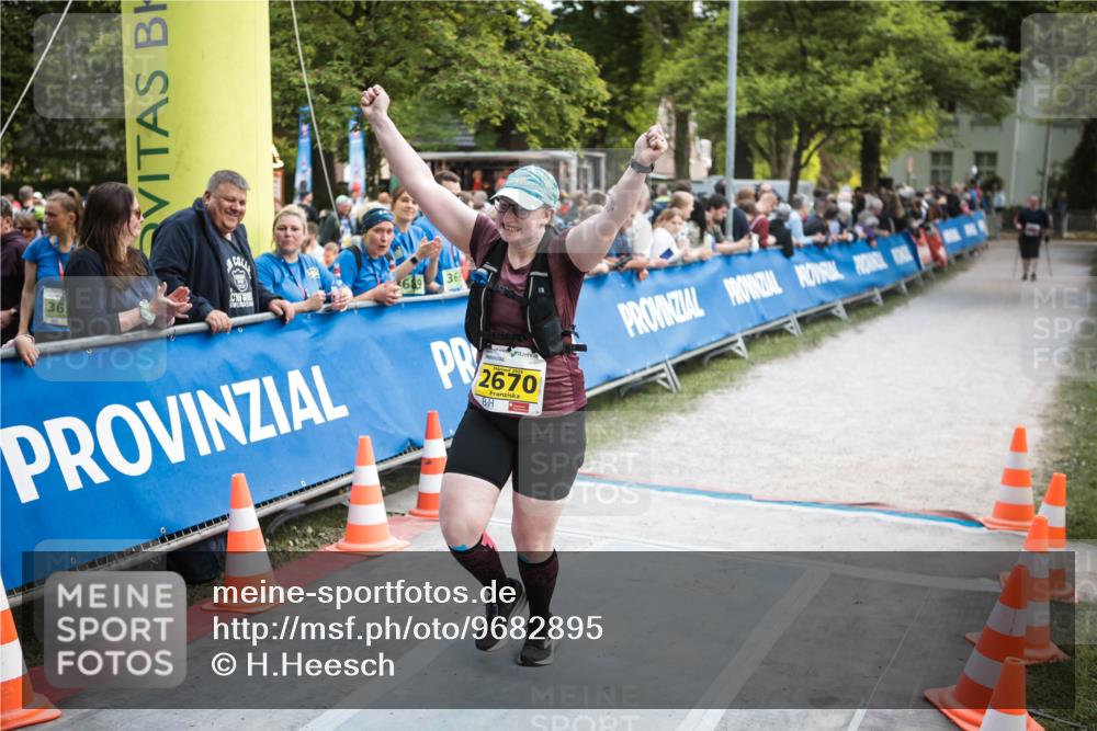 09.05.2026 - Störlauf H.Heesch http://msf.ph/oto/9682895 09.05.2026 18:15:37 Ziel 36, 689, 36, 267 meine-sportfotos.de