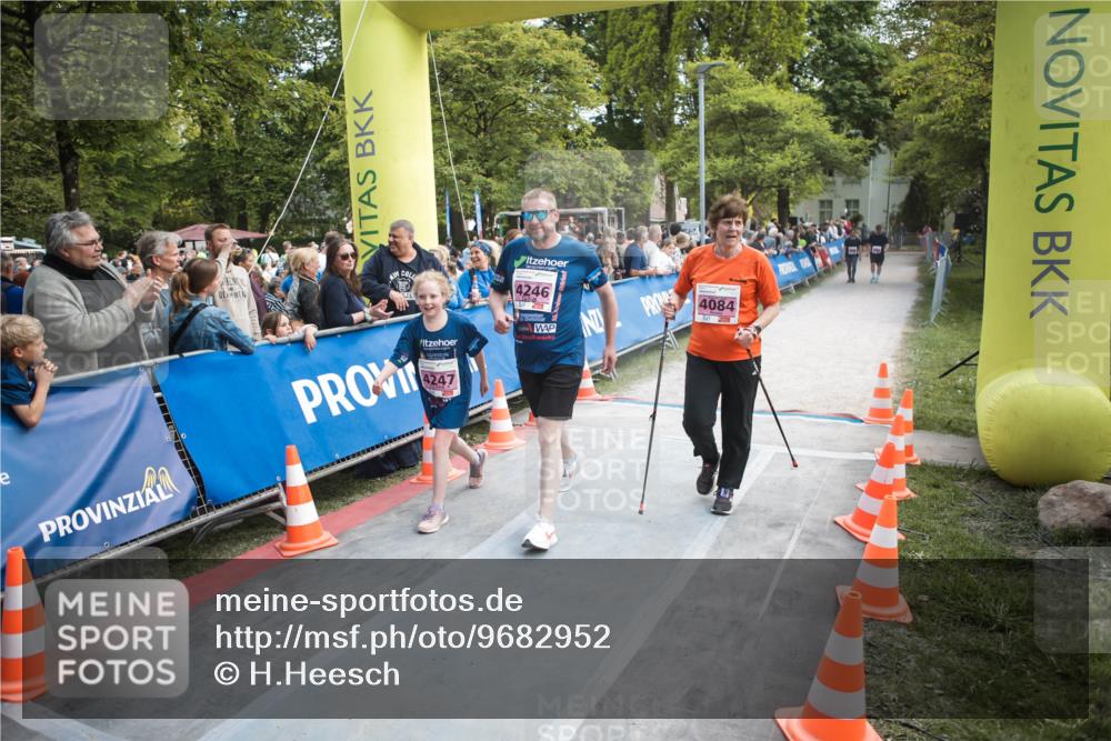 09.05.2026 - Störlauf H.Heesch http://msf.ph/oto/9682952 09.05.2026 18:16:55 Ziel 4246 meine-sportfotos.de