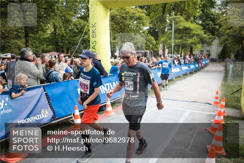 09.05.2026 - Störlauf H.Heesch http://msf.ph/oto/9682978 09.05.2026 18:18:00 Ziel 4215, 22, 4942 meine-sportfotos.de