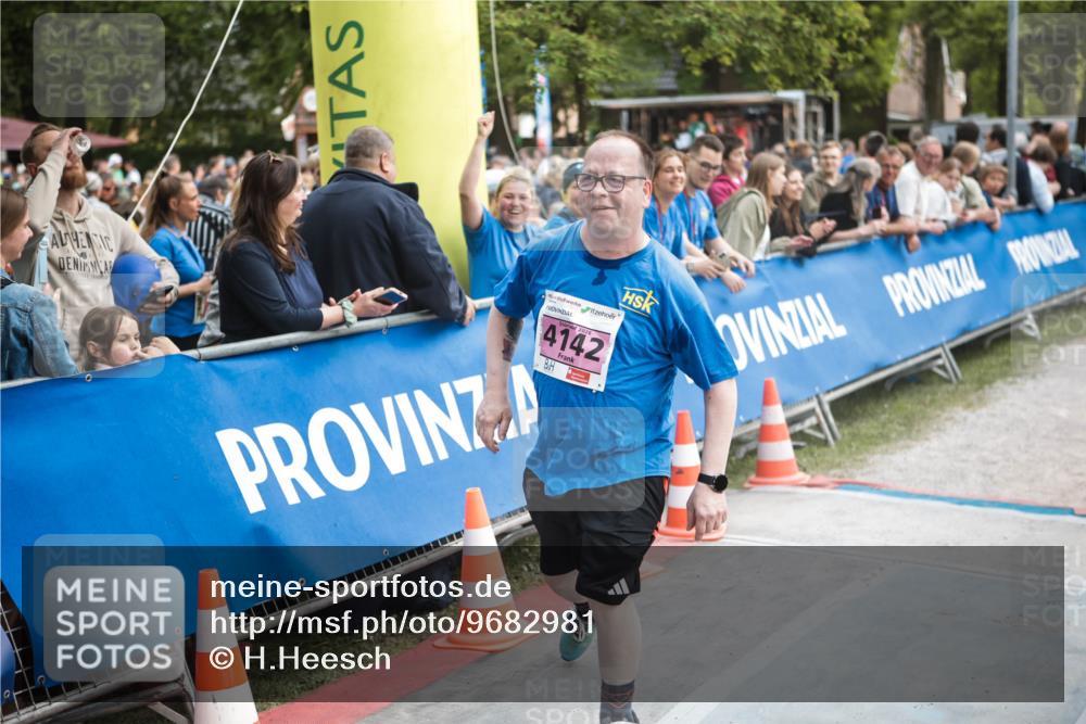 09.05.2026 - Störlauf H.Heesch http://msf.ph/oto/9682981 09.05.2026 18:18:04 Ziel 4142 meine-sportfotos.de