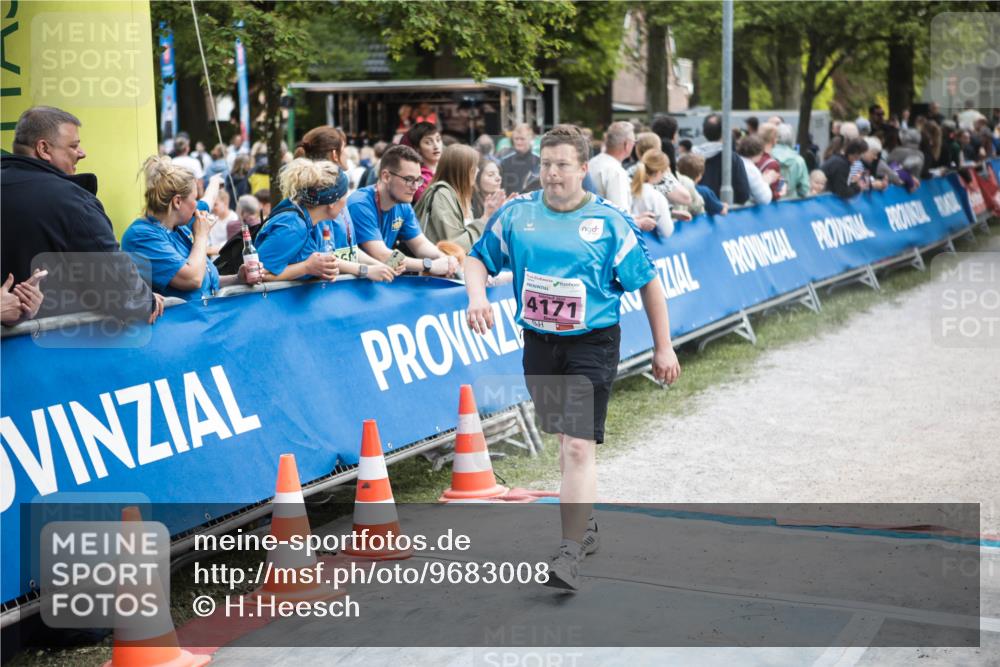 09.05.2026 - Störlauf H.Heesch http://msf.ph/oto/9683008 09.05.2026 18:18:59 Ziel 4171 meine-sportfotos.de
