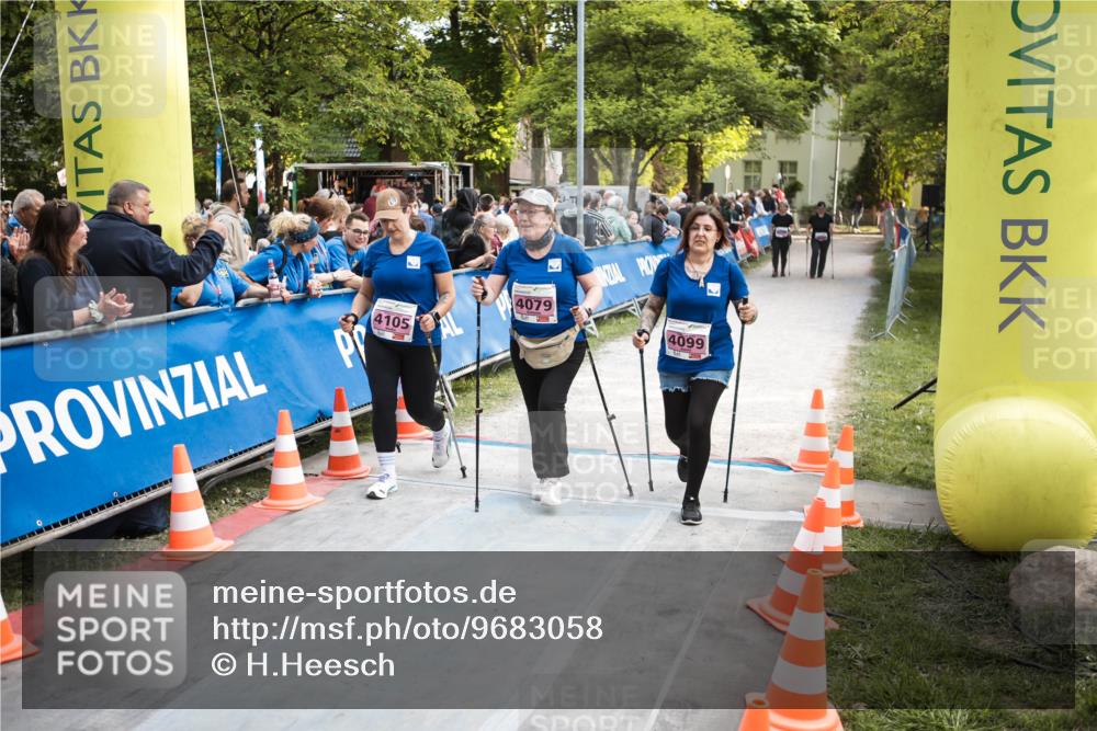 09.05.2026 - Störlauf H.Heesch http://msf.ph/oto/9683058 09.05.2026 18:20:50 Ziel 4105, 4079, 4099 meine-sportfotos.de