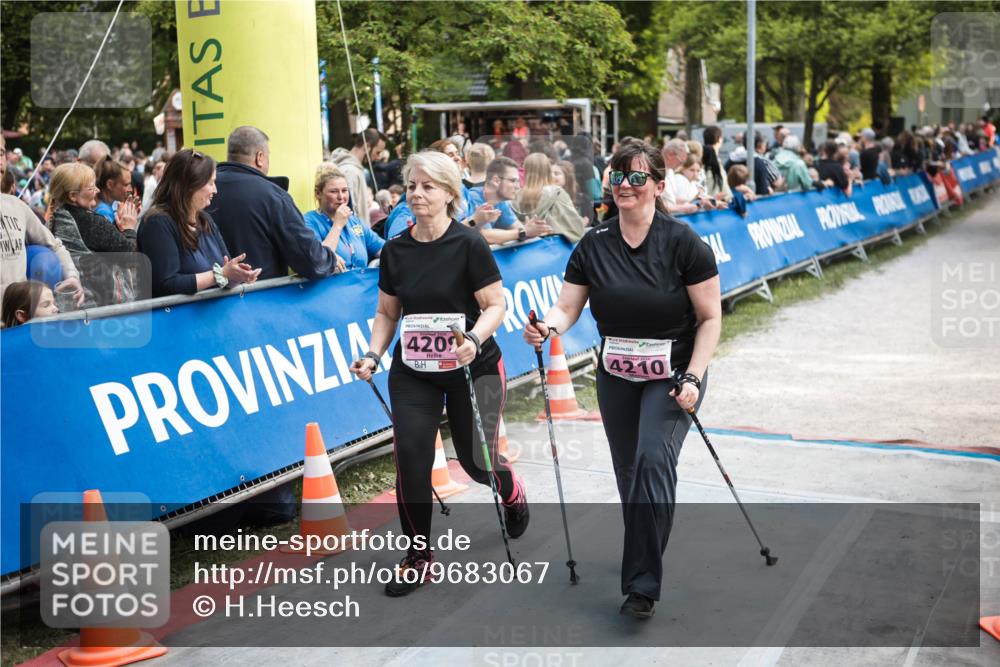 09.05.2026 - Störlauf H.Heesch http://msf.ph/oto/9683067 09.05.2026 18:21:03 Ziel 4209, 4210 meine-sportfotos.de