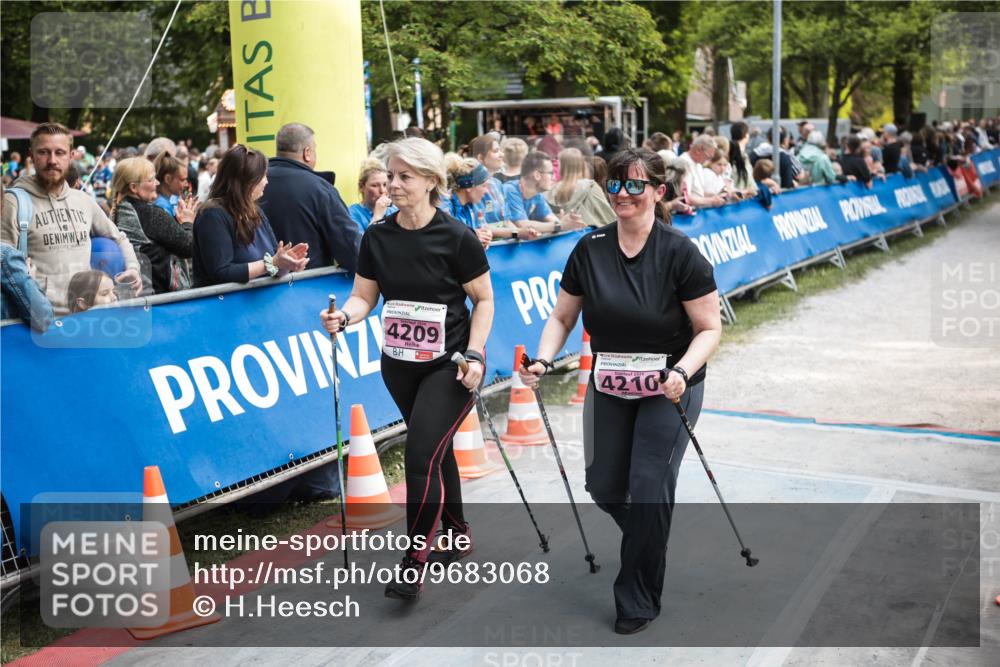 09.05.2026 - Störlauf H.Heesch http://msf.ph/oto/9683068 09.05.2026 18:21:04 Ziel 4209, 4210 meine-sportfotos.de