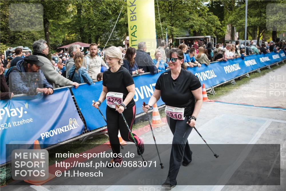 09.05.2026 - Störlauf H.Heesch http://msf.ph/oto/9683071 09.05.2026 18:21:04 Ziel 16, 524, 4209, 4210 meine-sportfotos.de