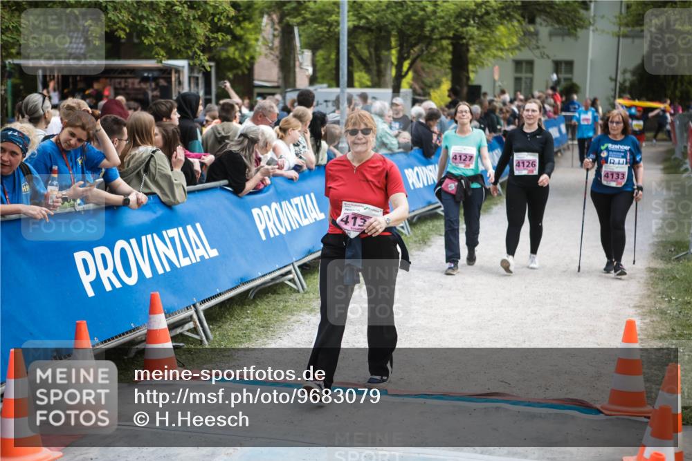09.05.2026 - Störlauf H.Heesch http://msf.ph/oto/9683079 09.05.2026 18:21:39 Ziel 413, 4127, 4126, 4133 meine-sportfotos.de