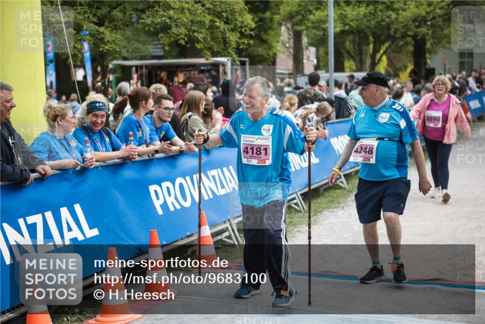 09.05.2026 - Störlauf H.Heesch http://msf.ph/oto/9683100 09.05.2026 18:21:58 Ziel 4181, 4248, 4090 meine-sportfotos.de