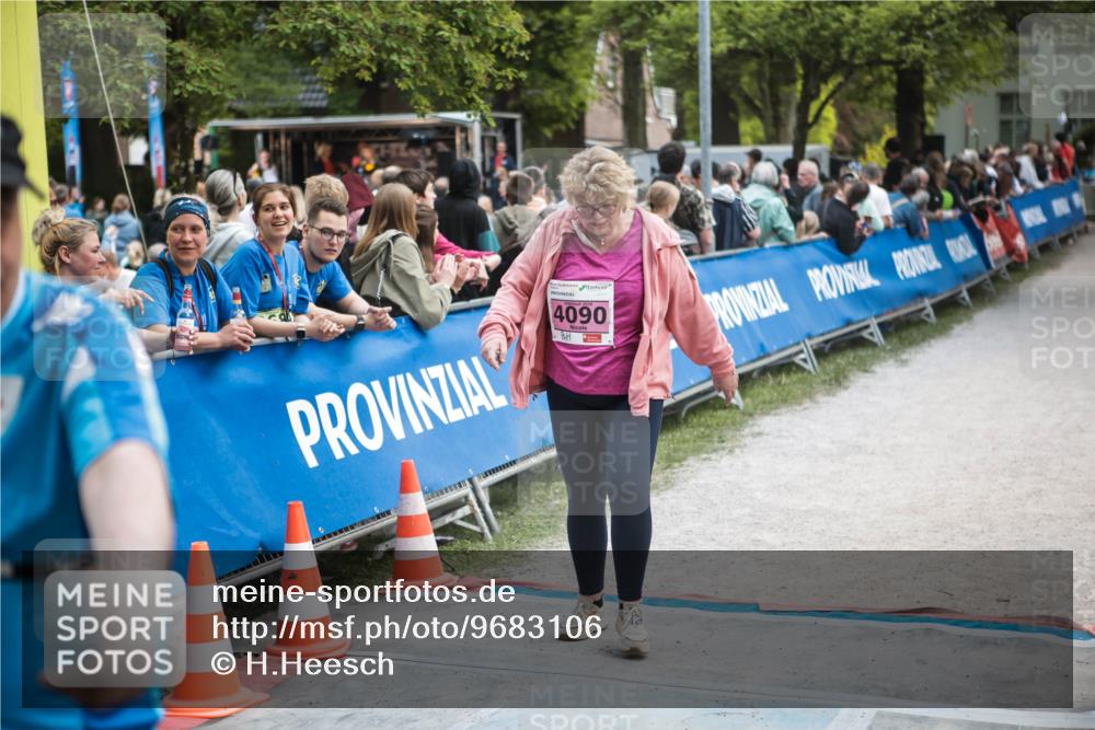 09.05.2026 - Störlauf H.Heesch http://msf.ph/oto/9683106 09.05.2026 18:22:02 Ziel 4090 meine-sportfotos.de