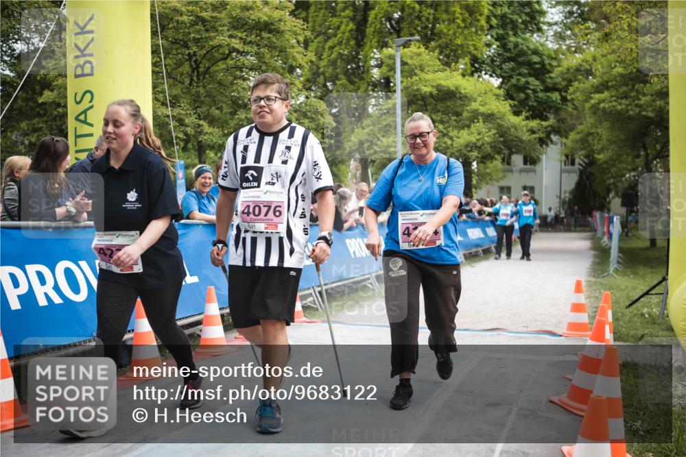 09.05.2026 - Störlauf H.Heesch http://msf.ph/oto/9683122 09.05.2026 18:22:27 Ziel 5 meine-sportfotos.de