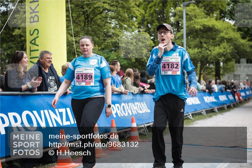 09.05.2026 - Störlauf H.Heesch http://msf.ph/oto/9683132 09.05.2026 18:22:37 Ziel 2026, 4189, 2026, 4182 meine-sportfotos.de