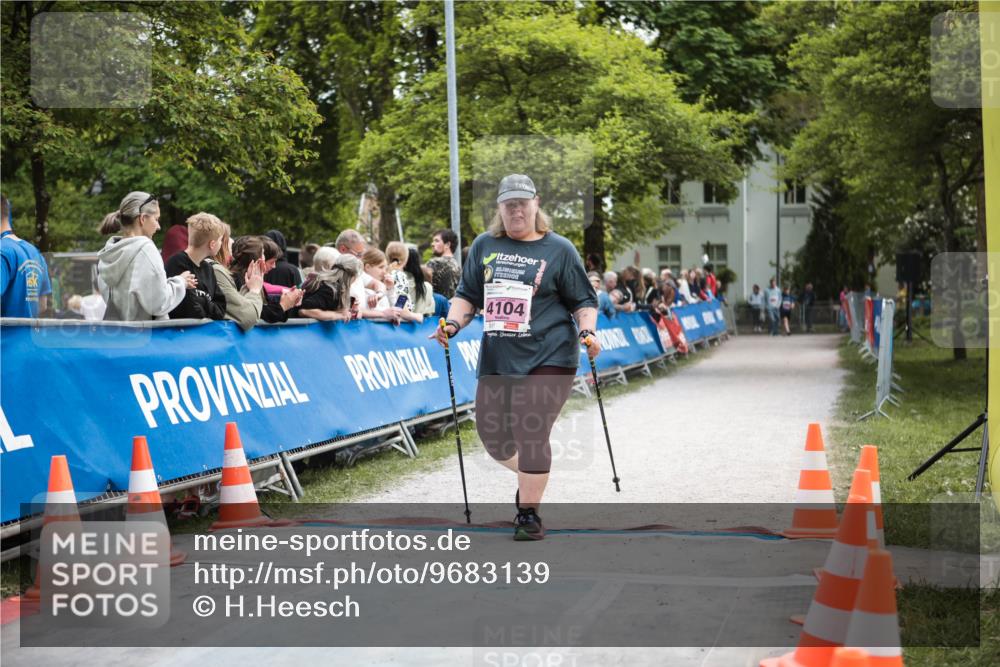 09.05.2026 - Störlauf H.Heesch http://msf.ph/oto/9683139 09.05.2026 18:23:13 Ziel 4104 meine-sportfotos.de