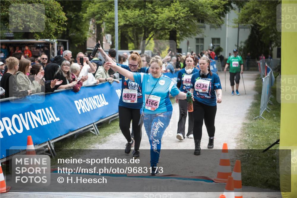 09.05.2026 - Störlauf H.Heesch http://msf.ph/oto/9683173 09.05.2026 18:24:49 Ziel 4077, 4166, 4236 meine-sportfotos.de