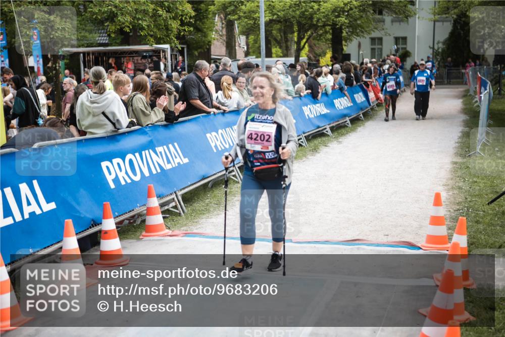 09.05.2026 - Störlauf H.Heesch http://msf.ph/oto/9683206 09.05.2026 18:25:44 Ziel 4202, 4237 meine-sportfotos.de