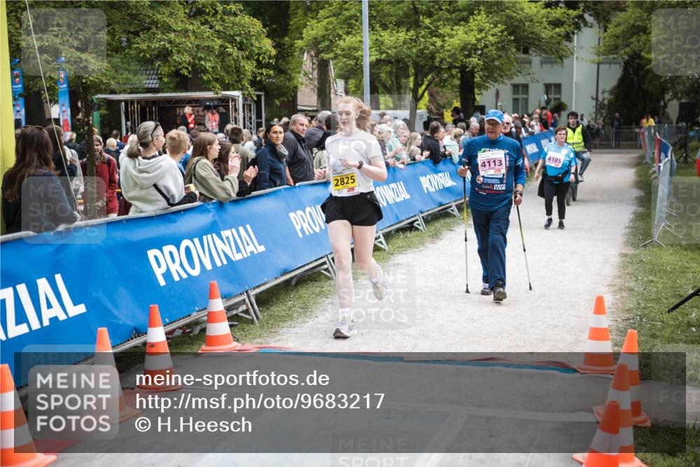 09.05.2026 - Störlauf H.Heesch http://msf.ph/oto/9683217 09.05.2026 18:26:06 Ziel 2825, 4113, 4185 meine-sportfotos.de