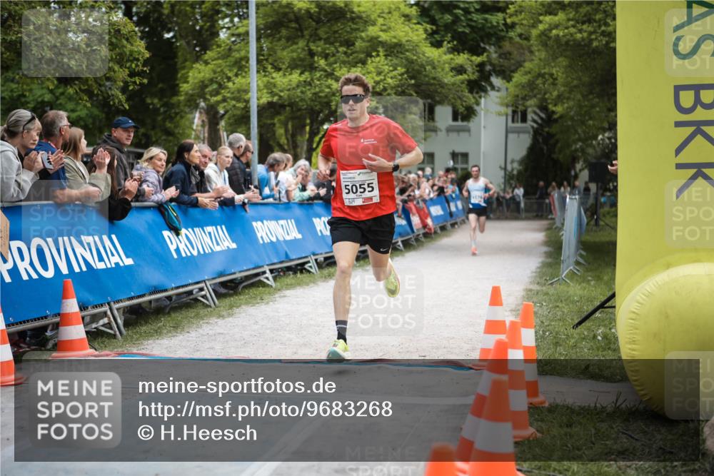 09.05.2026 - Störlauf H.Heesch http://msf.ph/oto/9683268 09.05.2026 18:35:14 Ziel 5055 meine-sportfotos.de