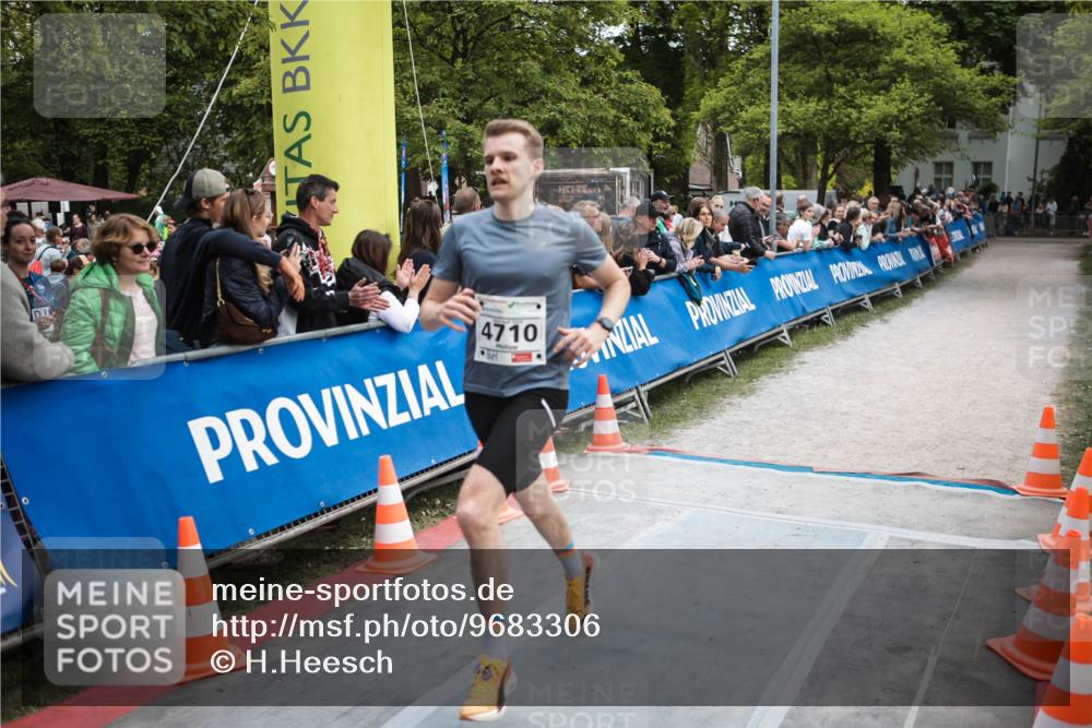 09.05.2026 - Störlauf H.Heesch http://msf.ph/oto/9683306 09.05.2026 18:38:12 Ziel 4710 meine-sportfotos.de