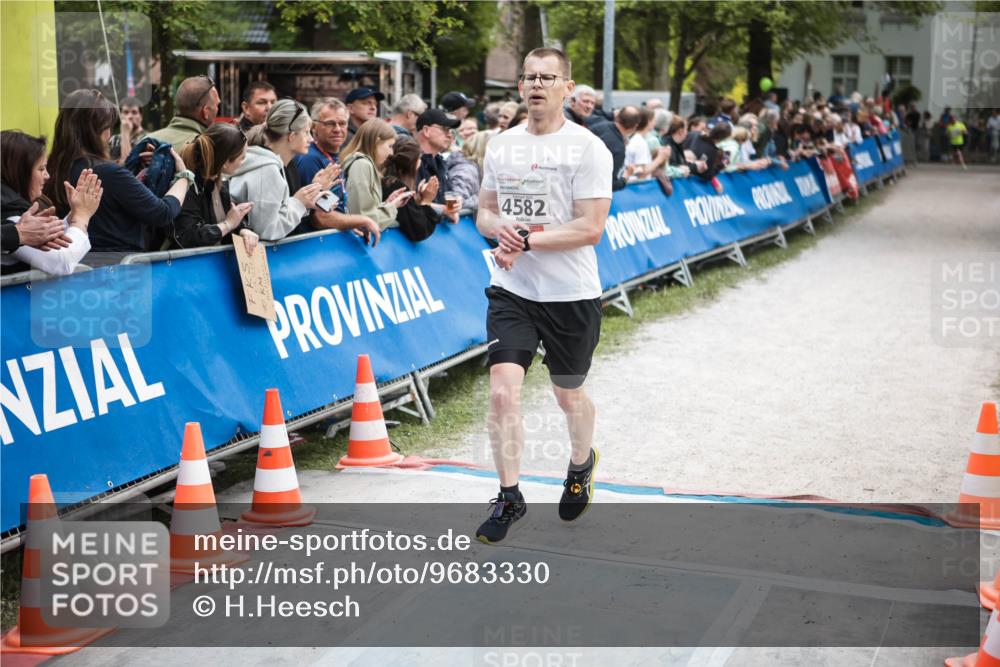 09.05.2026 - Störlauf H.Heesch http://msf.ph/oto/9683330 09.05.2026 18:40:14 Ziel 4582 meine-sportfotos.de