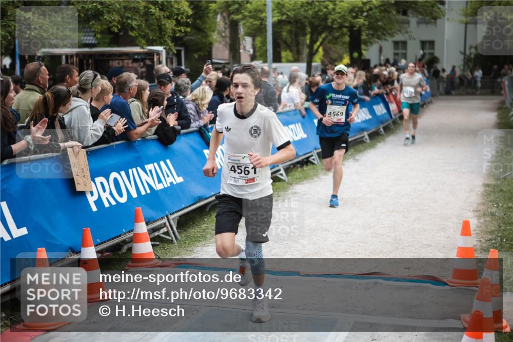 09.05.2026 - Störlauf H.Heesch http://msf.ph/oto/9683342 09.05.2026 18:40:41 Ziel 4569, 4561 meine-sportfotos.de