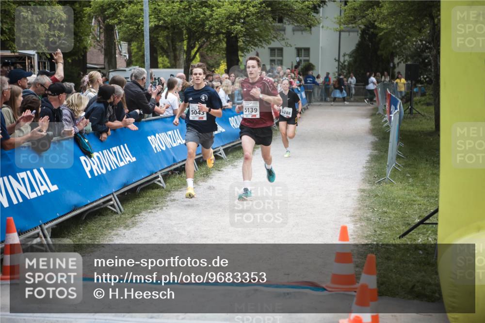 09.05.2026 - Störlauf H.Heesch http://msf.ph/oto/9683353 09.05.2026 18:40:57 Ziel 5043, 5139, 288 meine-sportfotos.de