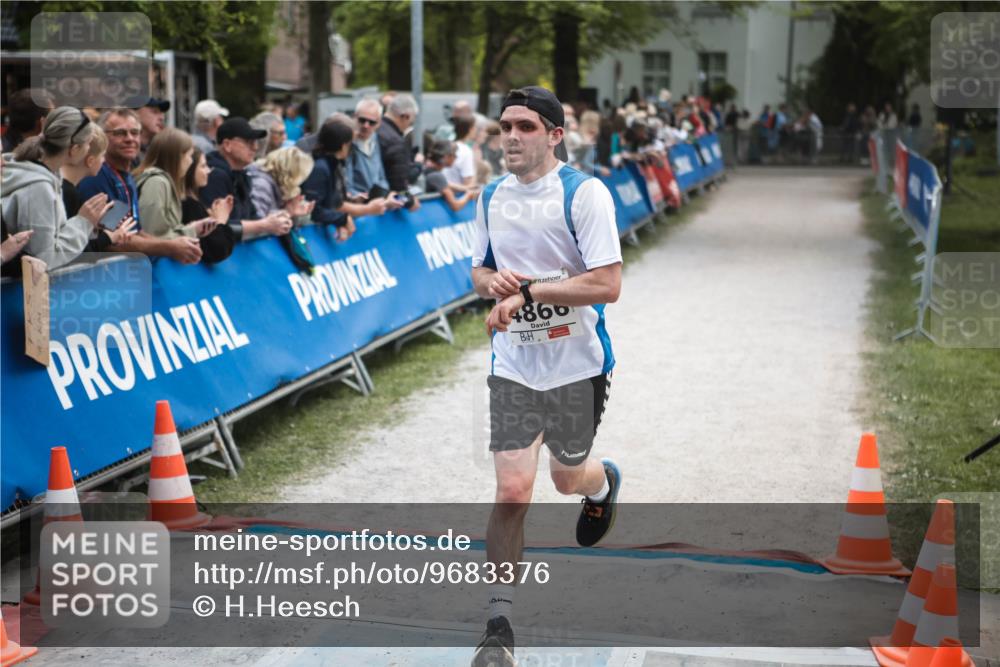 09.05.2026 - Störlauf H.Heesch http://msf.ph/oto/9683376 09.05.2026 18:41:42 Ziel 4866 meine-sportfotos.de