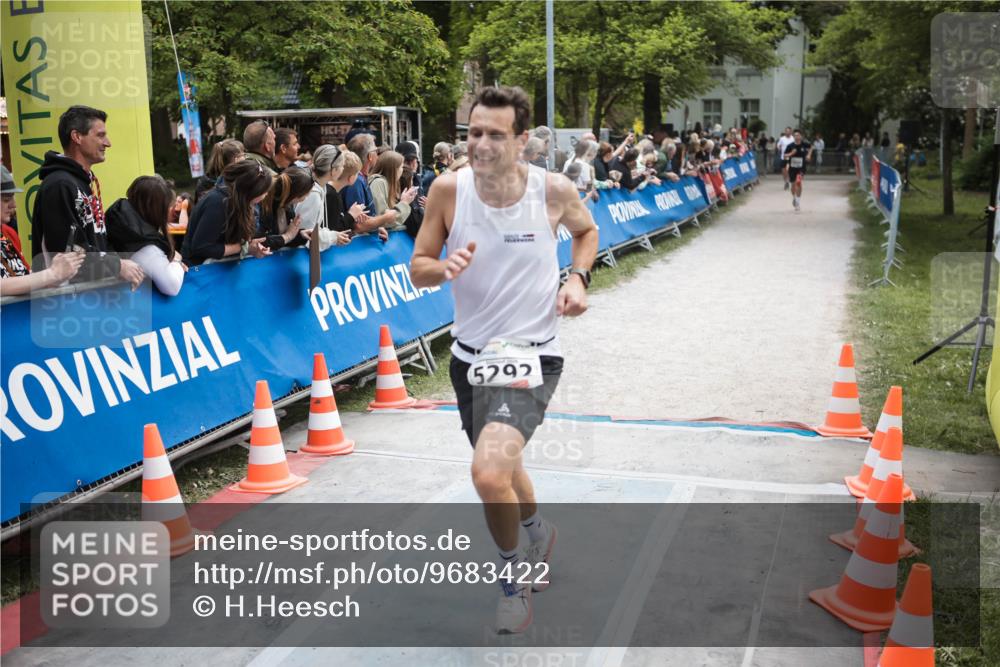 09.05.2026 - Störlauf H.Heesch http://msf.ph/oto/9683422 09.05.2026 18:42:34 Ziel 5292 meine-sportfotos.de
