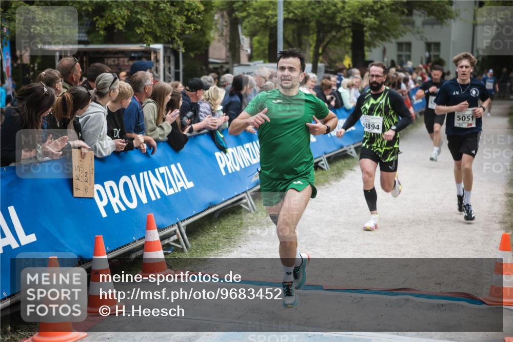 09.05.2026 - Störlauf H.Heesch http://msf.ph/oto/9683452 09.05.2026 18:43:11 Ziel 10, 4894, 5051 meine-sportfotos.de