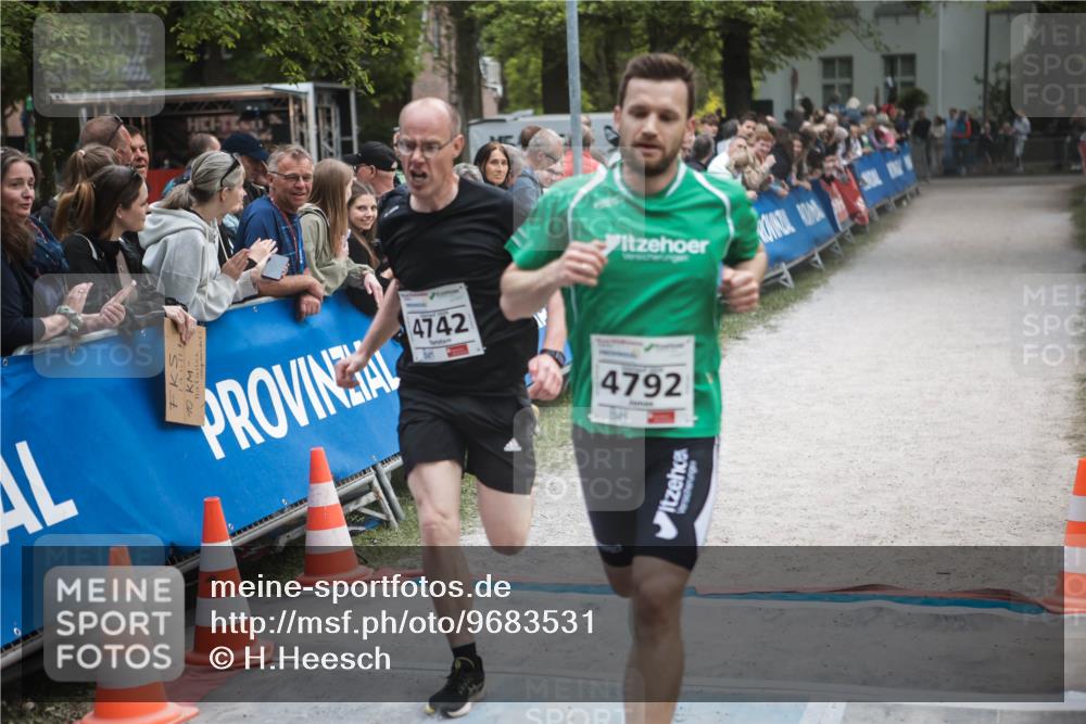 09.05.2026 - Störlauf H.Heesch http://msf.ph/oto/9683531 09.05.2026 18:44:38 Ziel 10, 4742, 4792 meine-sportfotos.de