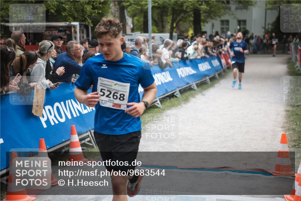 09.05.2026 - Störlauf H.Heesch http://msf.ph/oto/9683544 09.05.2026 18:44:55 Ziel 5268 meine-sportfotos.de