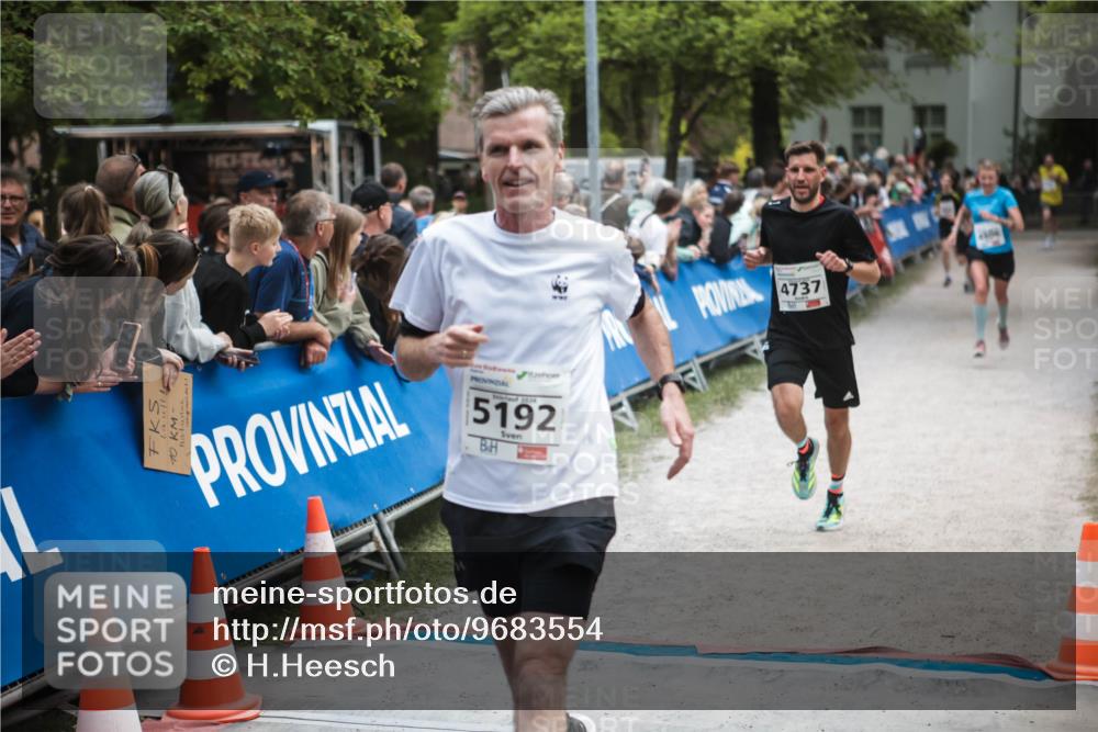 09.05.2026 - Störlauf H.Heesch http://msf.ph/oto/9683554 09.05.2026 18:45:09 Ziel 5192, 1306, 4737 meine-sportfotos.de