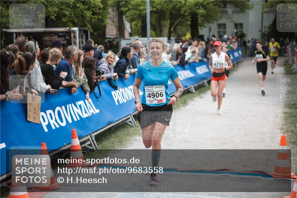 09.05.2026 - Störlauf H.Heesch http://msf.ph/oto/9683558 09.05.2026 18:45:12 Ziel 10, 4906, 4703 meine-sportfotos.de