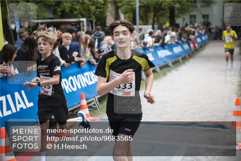 09.05.2026 - Störlauf H.Heesch http://msf.ph/oto/9683565 09.05.2026 18:45:15 Ziel 209, 333 meine-sportfotos.de