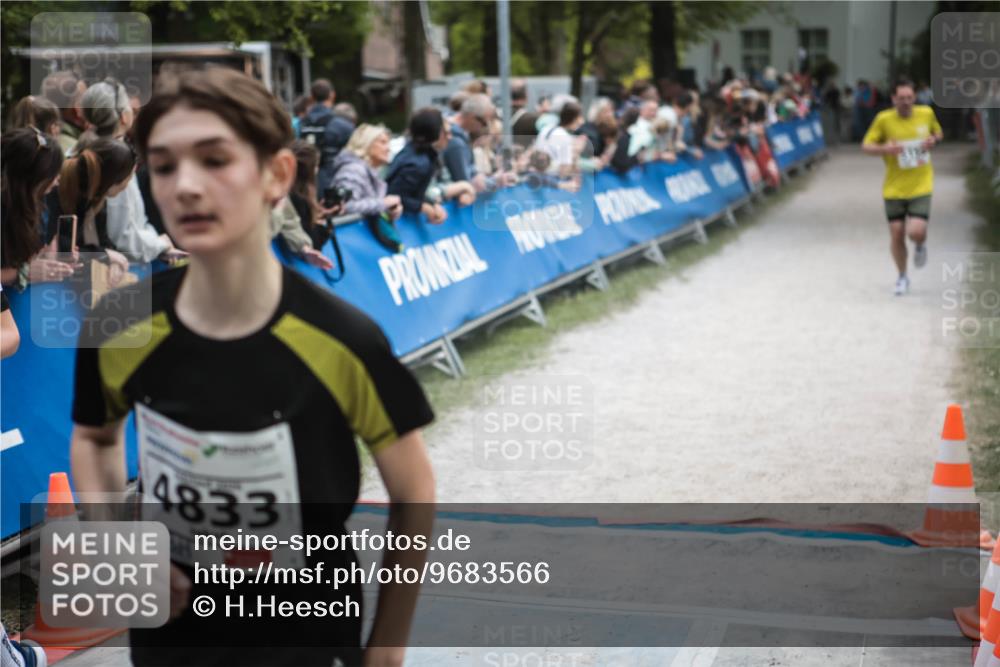 09.05.2026 - Störlauf H.Heesch http://msf.ph/oto/9683566 09.05.2026 18:45:15 Ziel 4833 meine-sportfotos.de