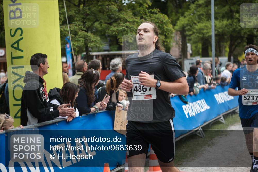 09.05.2026 - Störlauf H.Heesch http://msf.ph/oto/9683639 09.05.2026 18:47:00 Ziel 10, 4867, 5237 meine-sportfotos.de