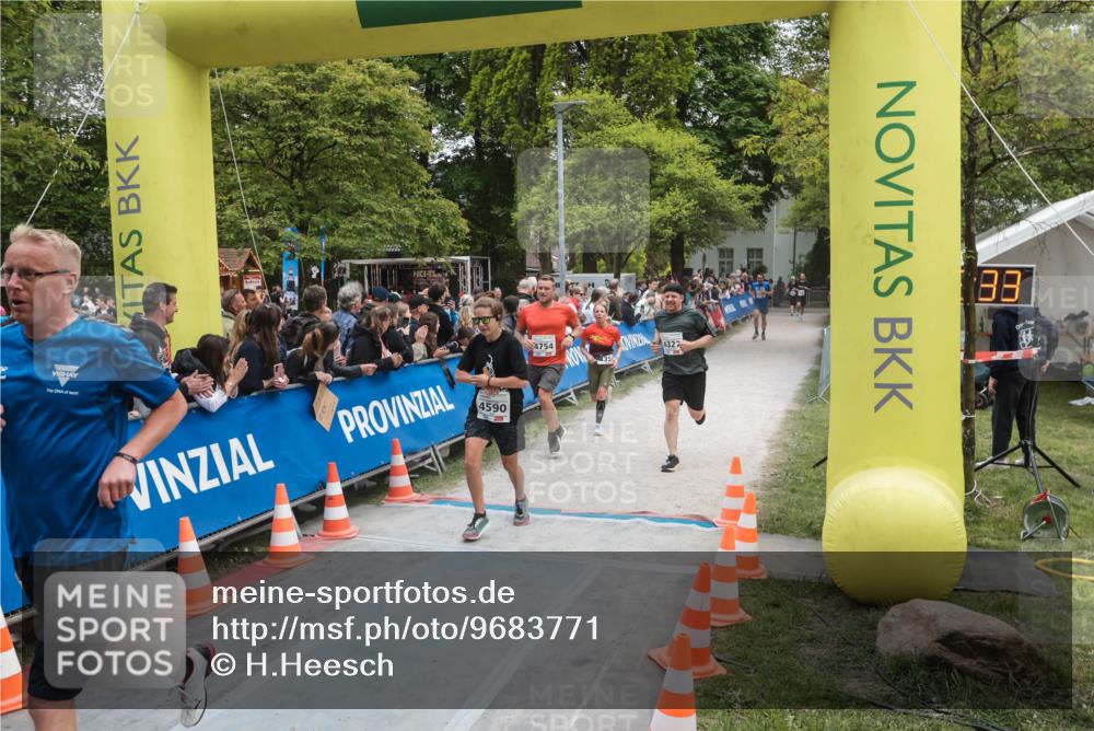 09.05.2026 - Störlauf H.Heesch http://msf.ph/oto/9683771 09.05.2026 18:52:30 Ziel 4590, 4754, 88 meine-sportfotos.de