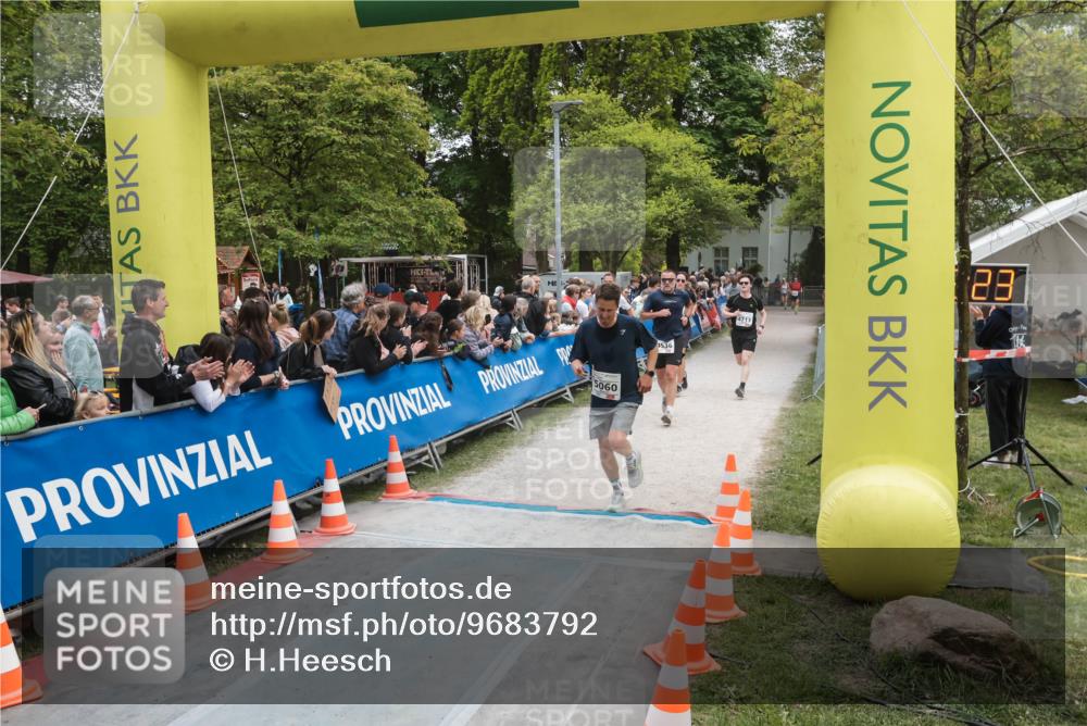 09.05.2026 - Störlauf H.Heesch http://msf.ph/oto/9683792 09.05.2026 18:53:20 Ziel 5060, 4713, 28 meine-sportfotos.de