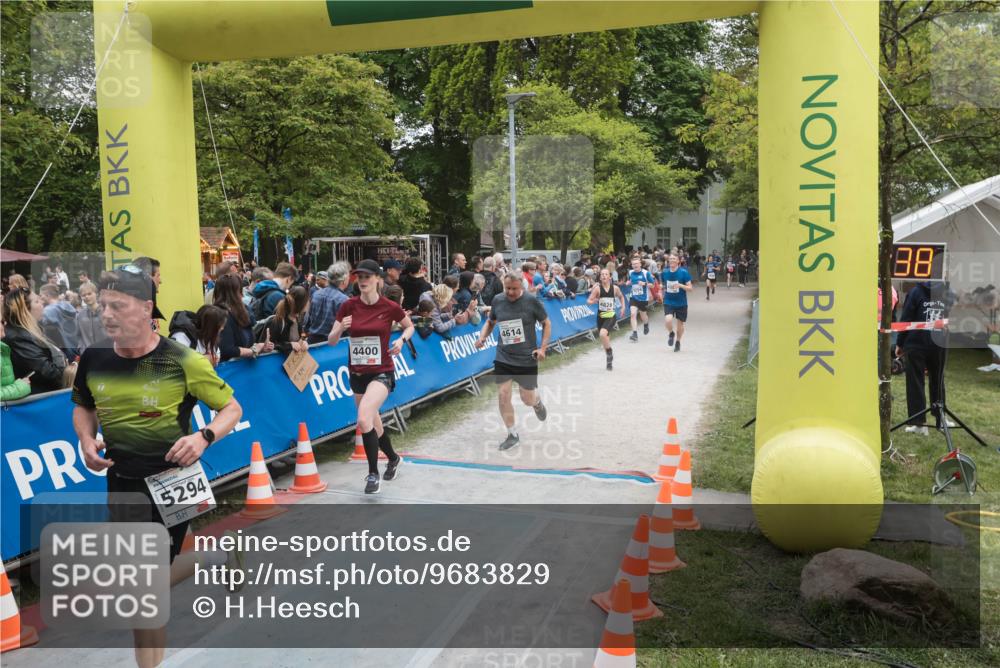 09.05.2026 - Störlauf H.Heesch http://msf.ph/oto/9683829 09.05.2026 18:54:34 Ziel 5294, 4614, 88 meine-sportfotos.de
