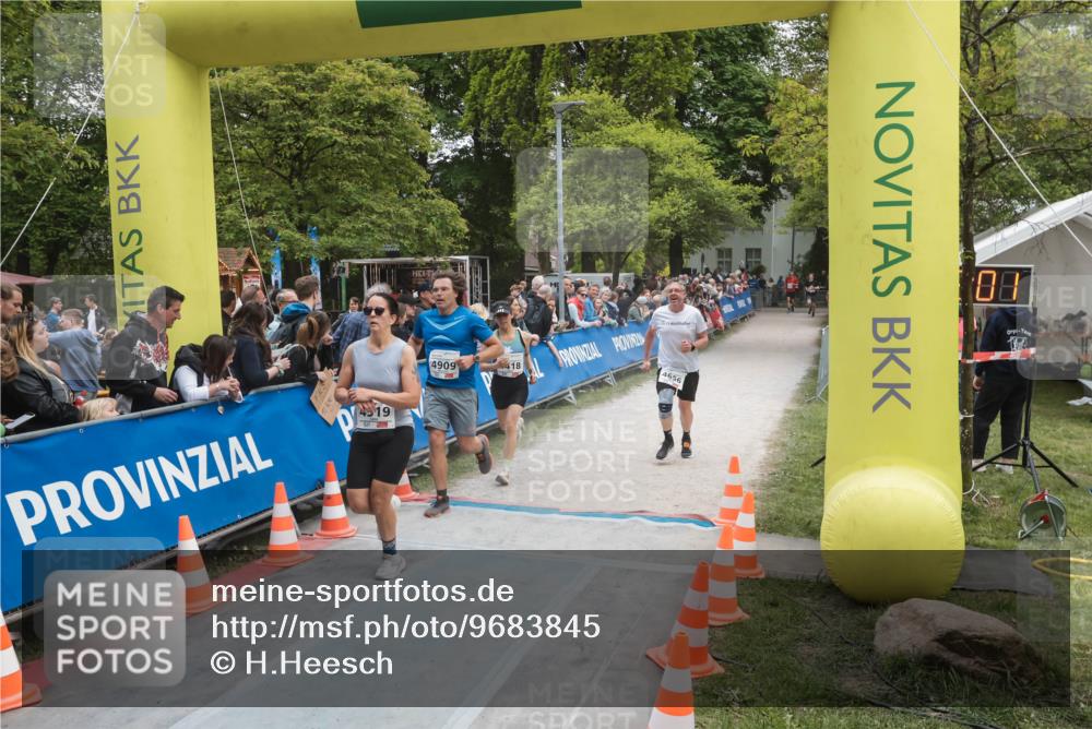09.05.2026 - Störlauf H.Heesch http://msf.ph/oto/9683845 09.05.2026 18:54:58 Ziel 49, 19, 4909 meine-sportfotos.de