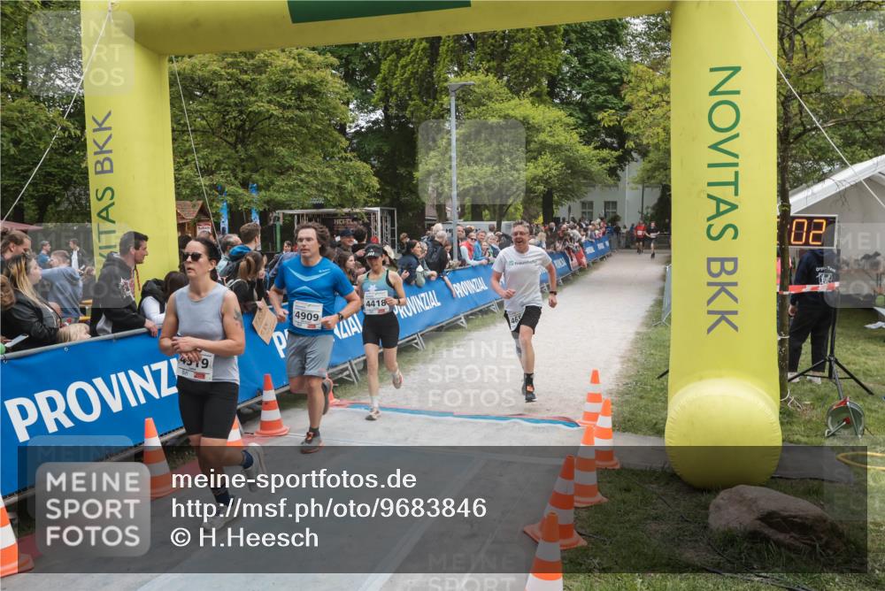 09.05.2026 - Störlauf H.Heesch http://msf.ph/oto/9683846 09.05.2026 18:54:58 Ziel 4519, 4909, 4418, 02 meine-sportfotos.de