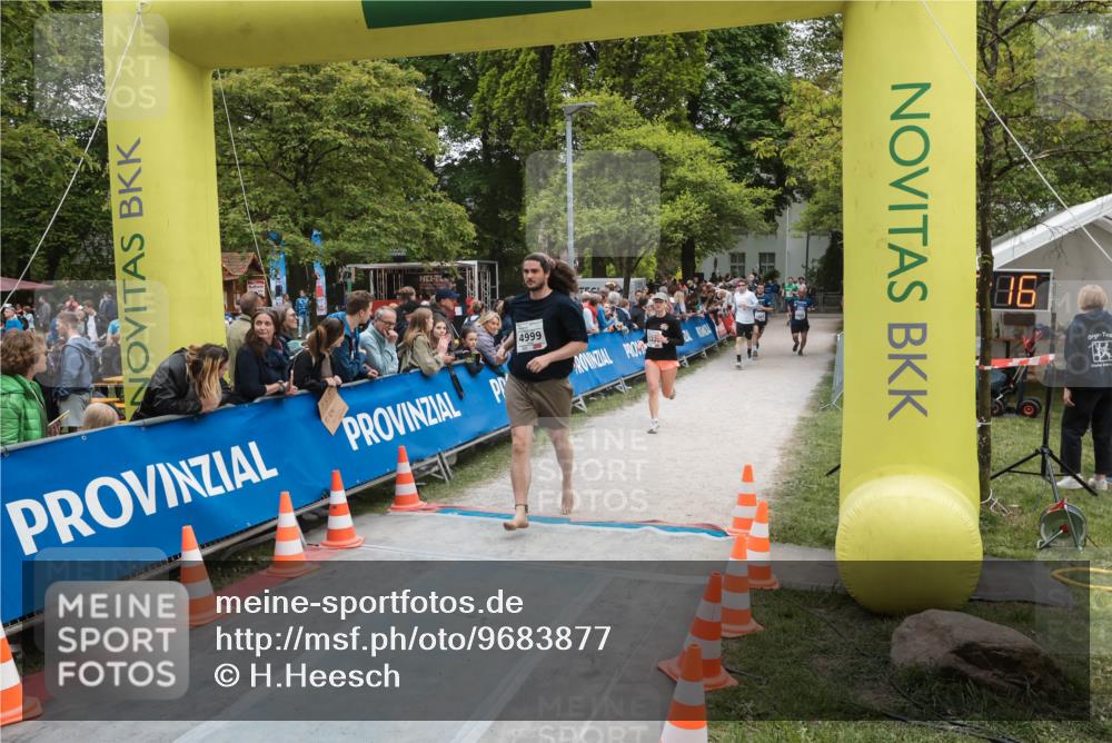 09.05.2026 - Störlauf H.Heesch http://msf.ph/oto/9683877 09.05.2026 18:56:12 Ziel 4999 meine-sportfotos.de